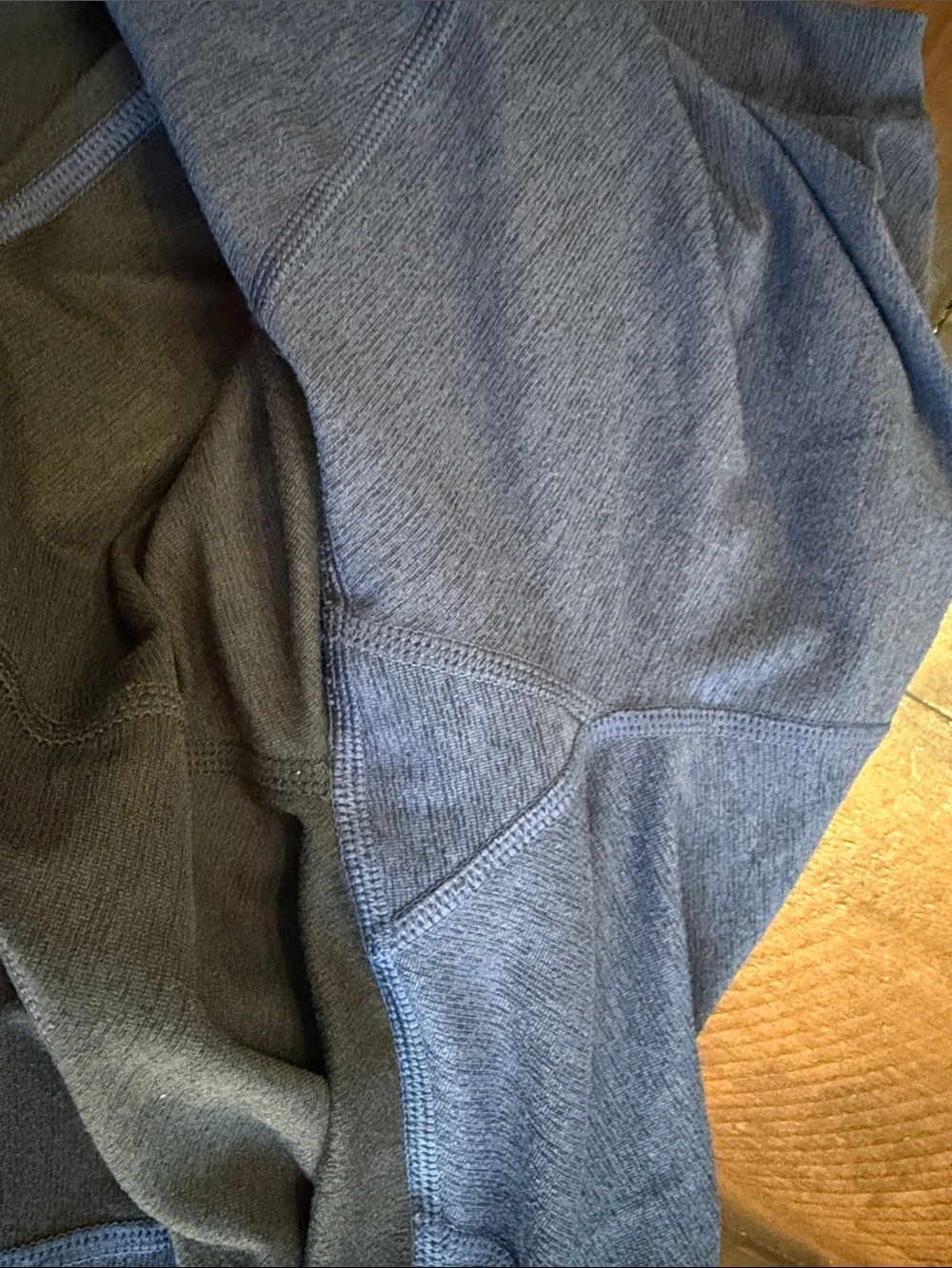Outdoor Voices Black & Navy Performance Leggings - Picture 4 of 5